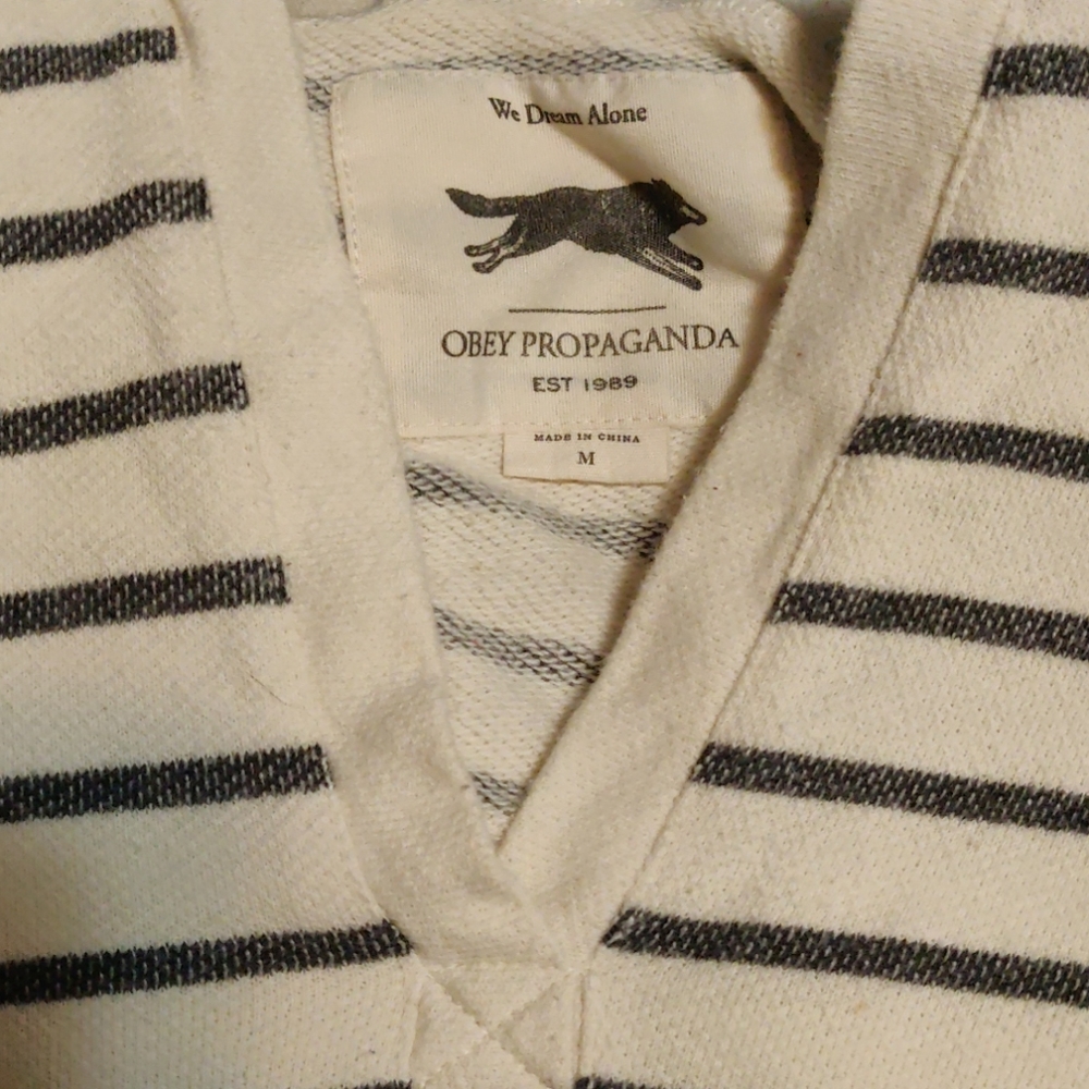 Obey Propaganda sweater